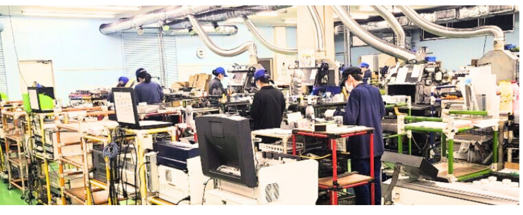 国内工場での製造風景